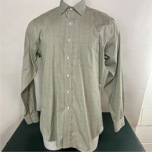 Brooks Brothers Men's Green Button Up Shirt - Size 16.5-36 (124)